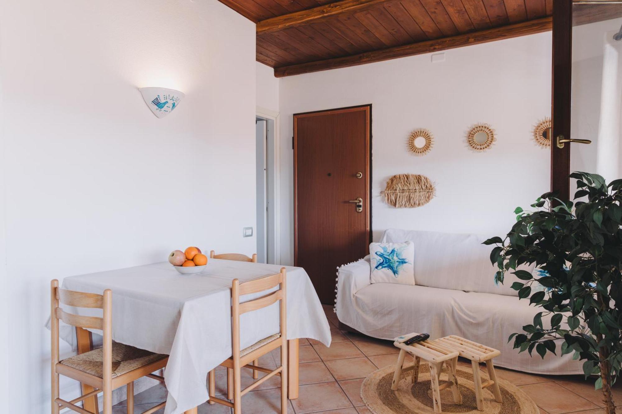 גולפו אראנצ'י Cactus Mare Apartment מראה חיצוני תמונה